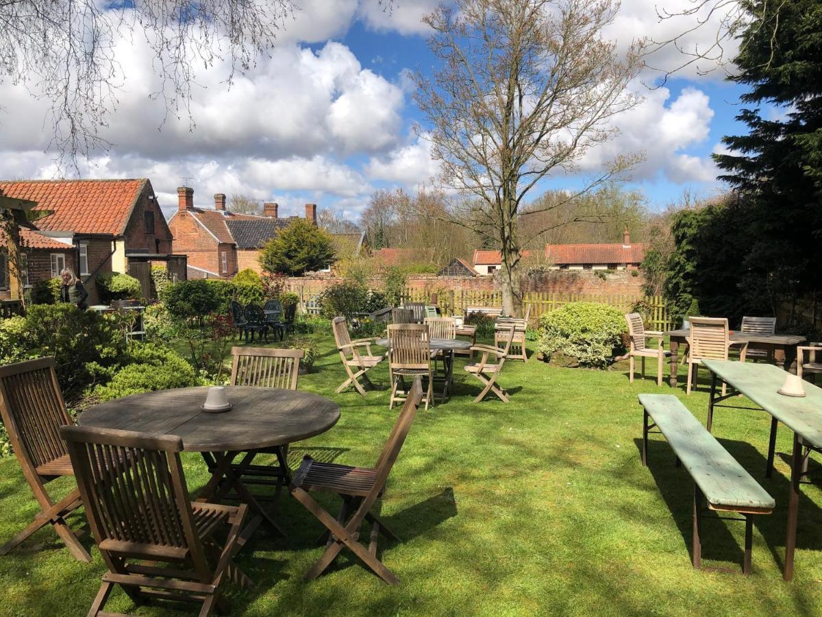 The Crown Inn Smallburgh Kültér fotó